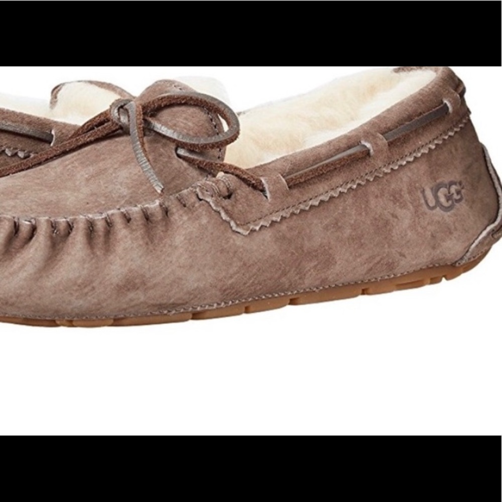 UGG Dakota Moccasin Slippers, Metallic 5 Women NIB